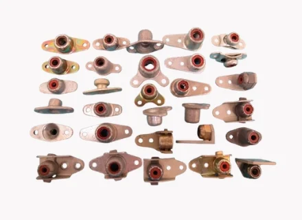 Nut plates for shuttering hardware